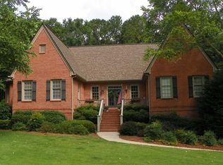 225 Broadmoor Dr, Fayetteville, GA 30215