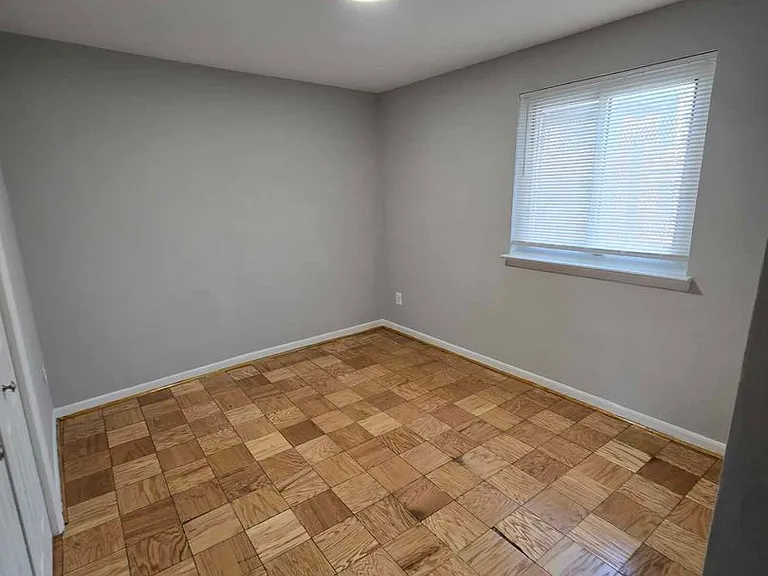 5024 Fort Totten Dr NE — Photo 13