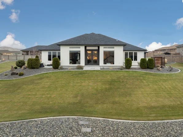 73102 E Grand Bluff Loop, Kennewick, WA 99338