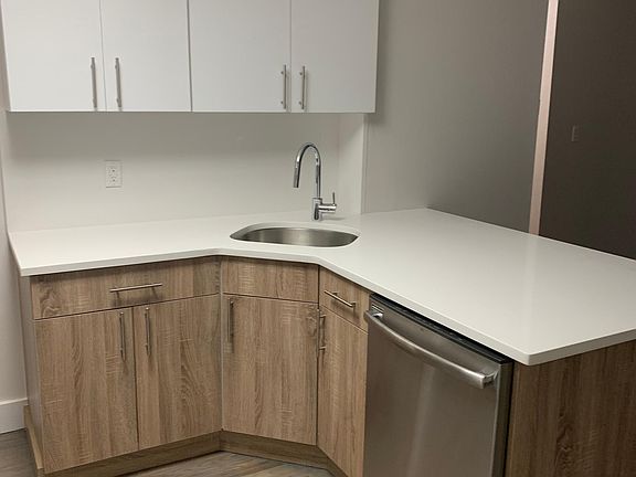 3rd image of 20206 42nd Ave #222A