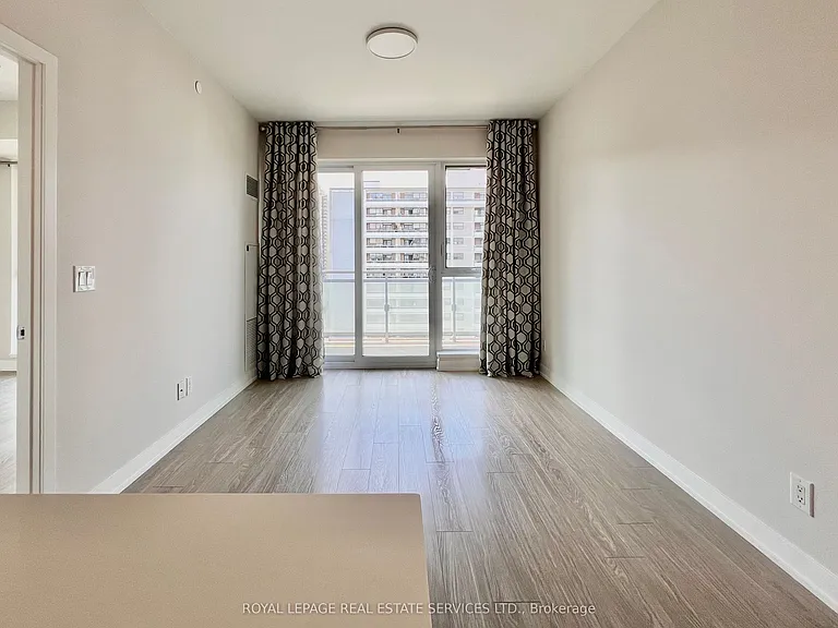 1830 Bloor St W #1117 — Photo 13