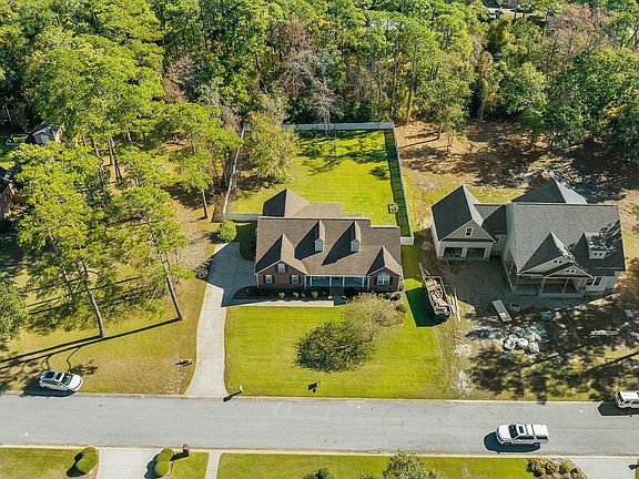 5th image of 105 Buena Vista Drive