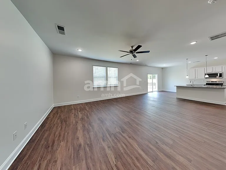 13009 Redwind Dr — Photo 5
