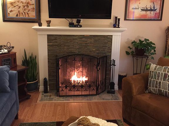 2nd image of 816 N Market St APT 1