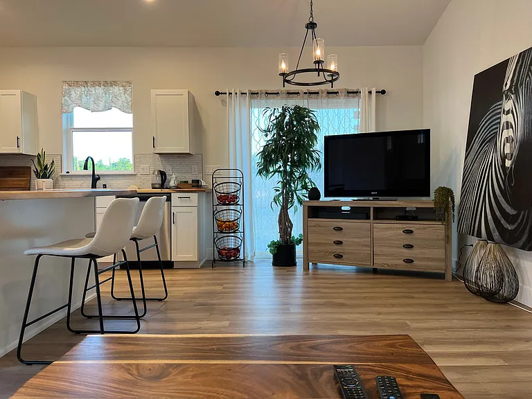 3487 Sacramento Dr — Photo 18