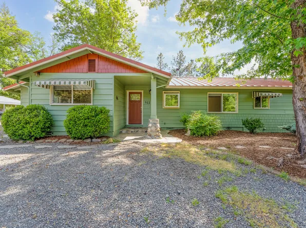 461 Draper Valley Rd, Selma, OR 97538