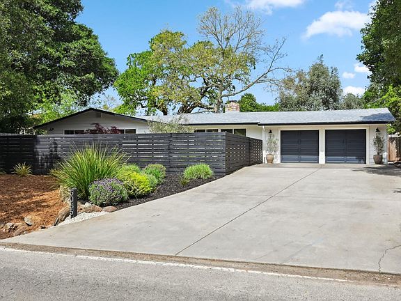 3rd image of 5085 Newanga Avenue