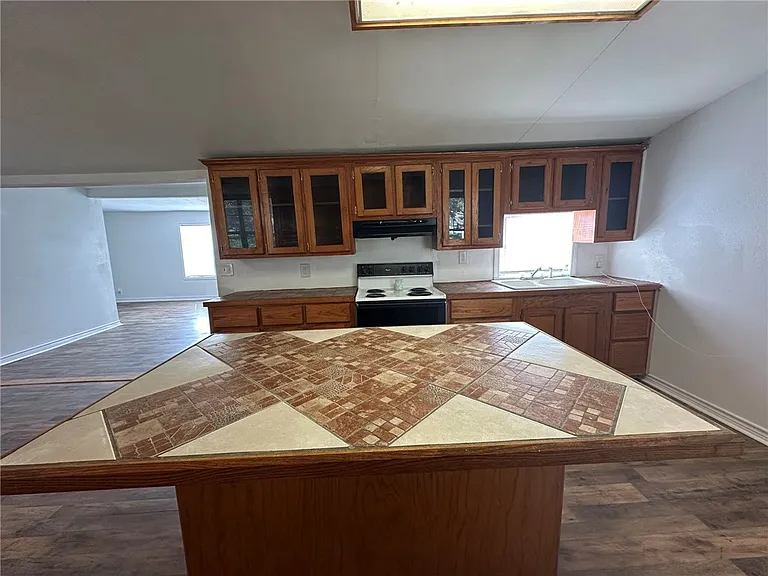 470 Hailey Rd — Photo 4