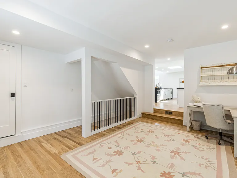 10 Woodland Ct — Photo 15