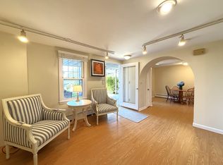 449 Wolcott Ave #1, Middletown, RI 02842