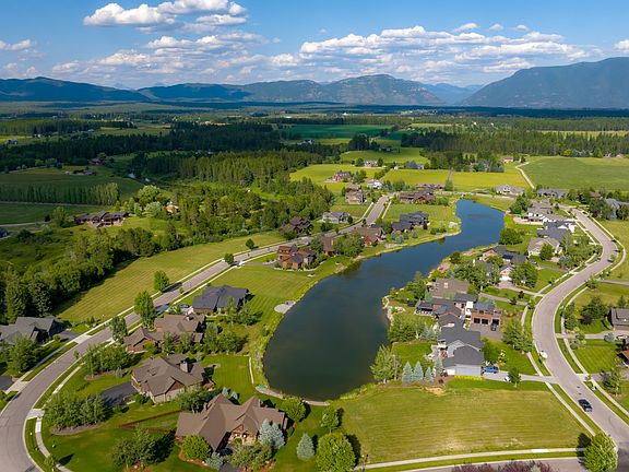 5th image of 3018 River Lakes Dr