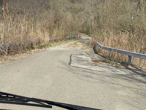 2nd image of 4352 Route 22