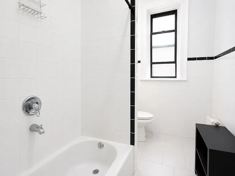 205 W 103rd St #1B — Photo 7