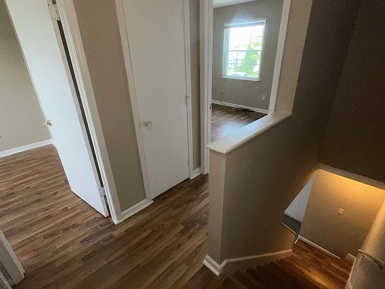 1681-1707 Gerald Dr — Photo 7