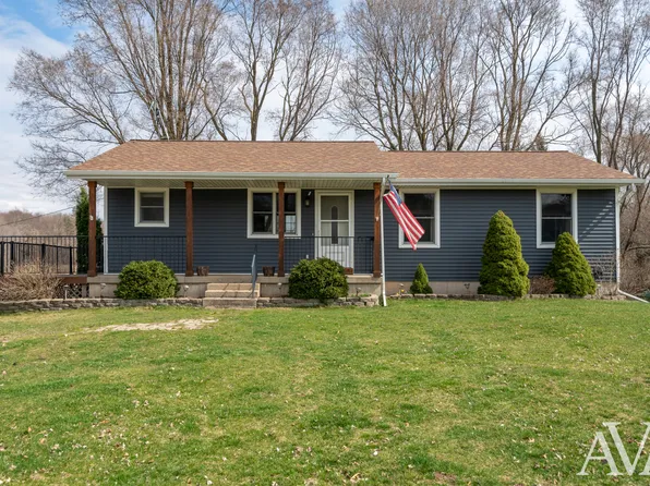 12360 S Cottonwood Ave, Sand Lake, MI 49343