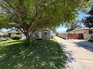 2705 S 18th St, Council Bluffs, IA 51501