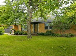 8425 S Sprinkle Rd, Portage, MI 49002