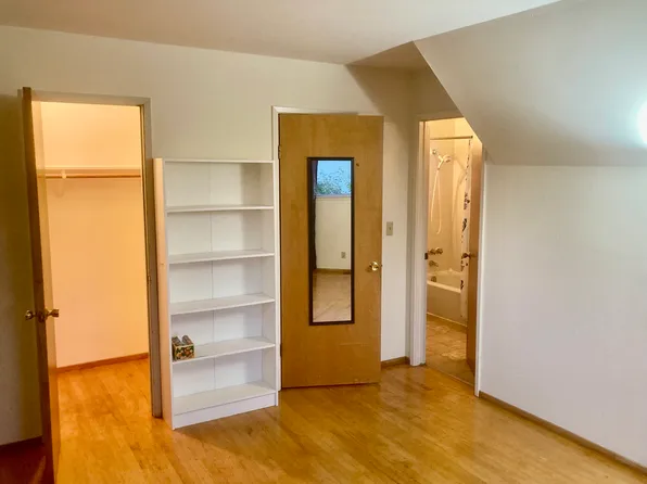 1988 Newport Ave, Santa Cruz, CA 95062