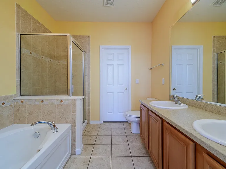 3097 Merchants Row Blvd — Photo 9