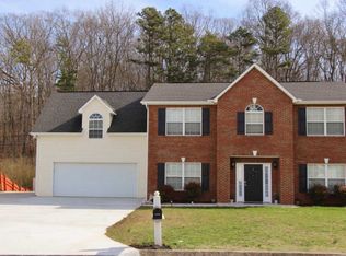 1620 Wolverine Ln, Knoxville, TN 37931