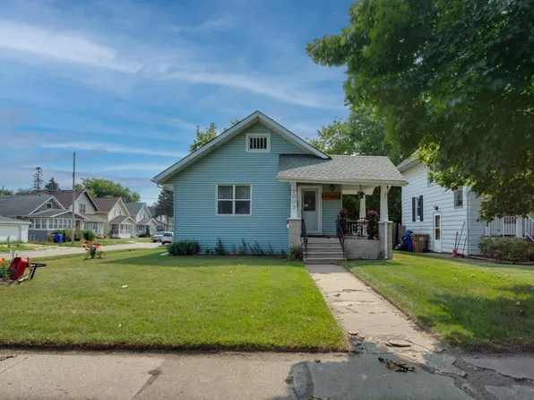 7003 16th AVENUE, Kenosha, WI 53143