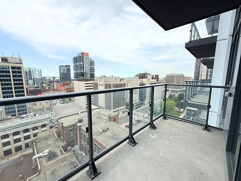 75 James St S #1403 — Photo 12