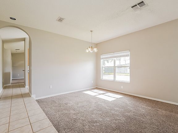 4th image of 3337 Bellingham Dr