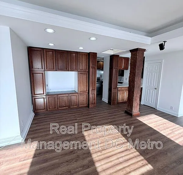 1316 New Hampshire Ave NW #702 — Photo 3
