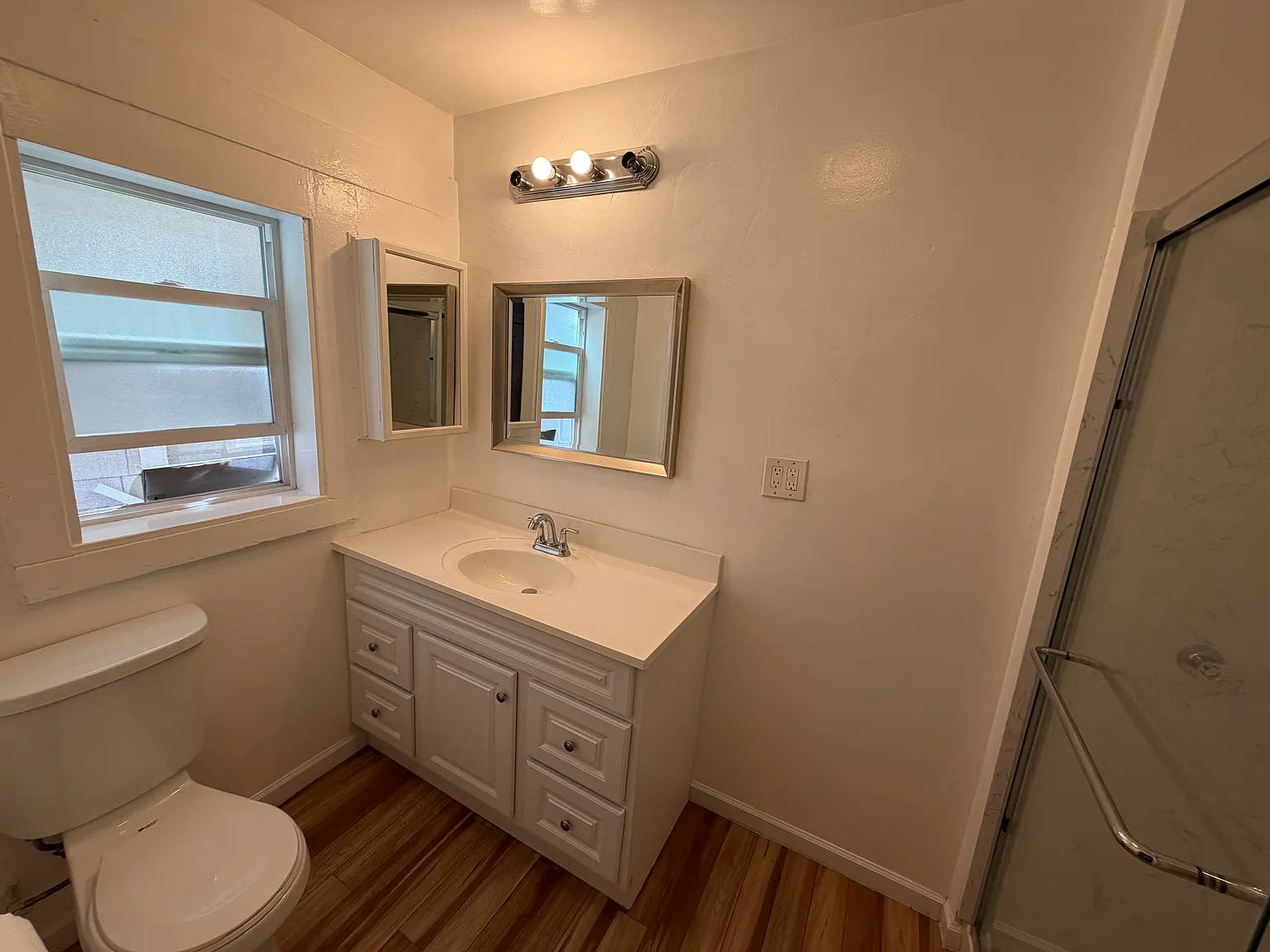 Studio, 500 sqft, $3,150 — Photo 4