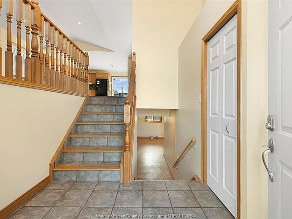 5th image of 290 Jolly Ave