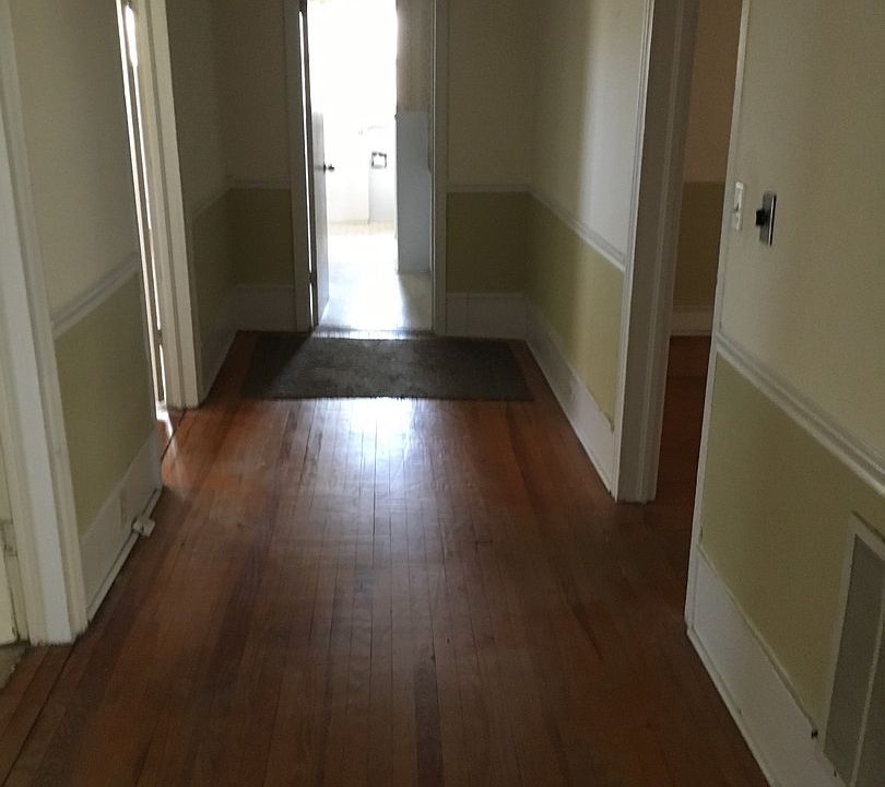 1st image of 403 York Rd