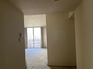 2016 Main St APT 1917, Houston, TX 77002
