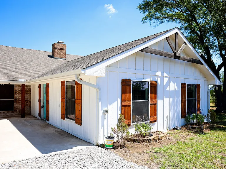 10575 Friendship Rd — Photo 31