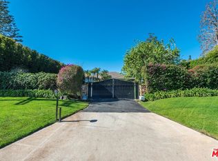 247 N Rockingham Ave, Los Angeles, CA 90049