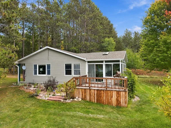 10590 Silsby Dr, Roscommon, MI 48653