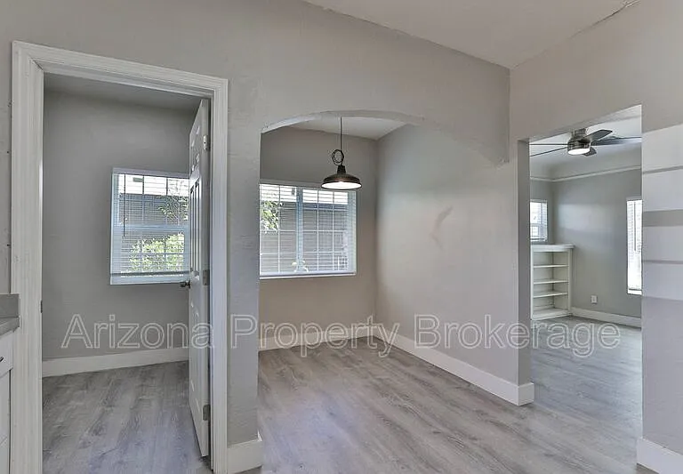 1538 E Pierce St #B — Photo 21