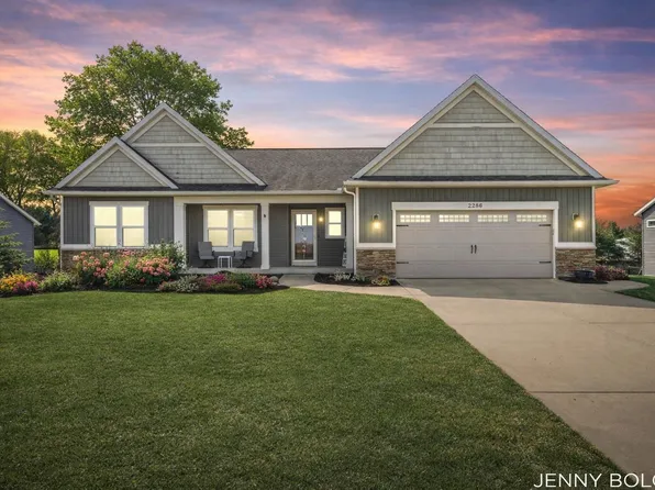 2286 Byron Shores Dr SW, Byron Center, MI 49315