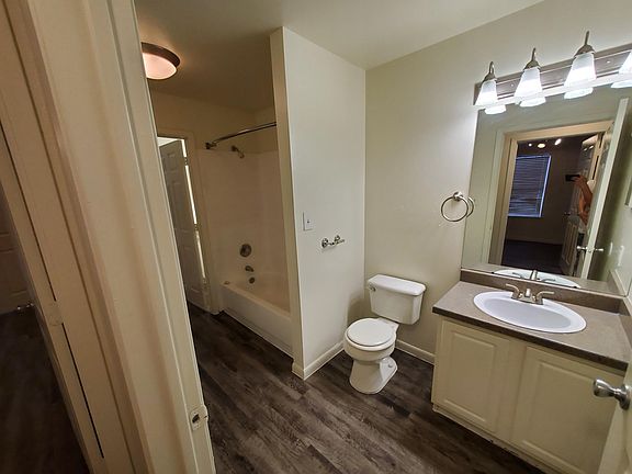 5th image of 1540 North St #10234