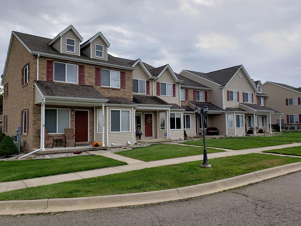 1st image of 9265 Cedar Creek Ct