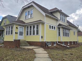 3003 South 15th STREET, Milwaukee, WI 53215