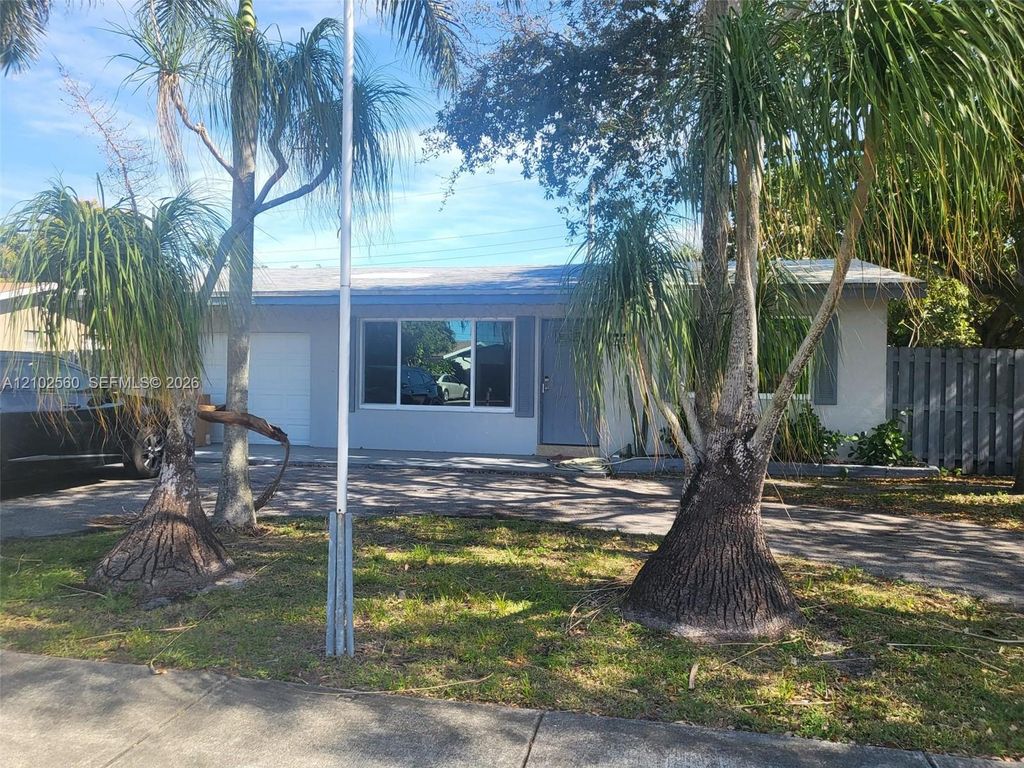 3700 NE 13th Ter, photo 6