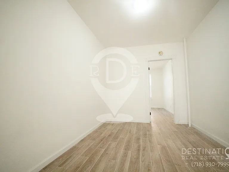 513 26th St #1 — Photo 6