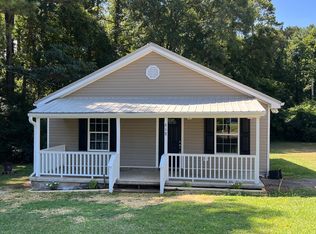 618 Poplar St, West Point, GA 31833