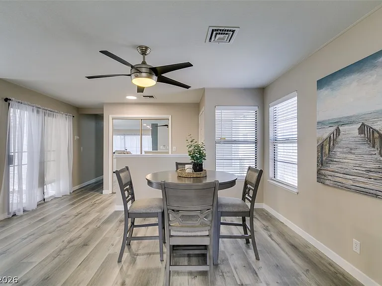 2587 Swan Ln — Photo 14