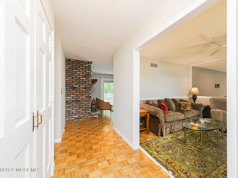 2229 Fromkin Dr — Photo 3