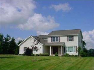 5772 Creekview Dr, Ann Arbor, MI