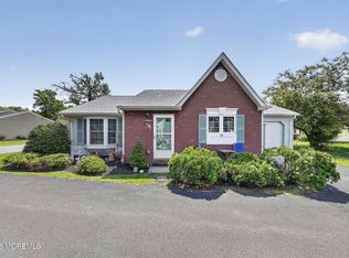 33 Carnaby Close, Freehold, NJ 07728
