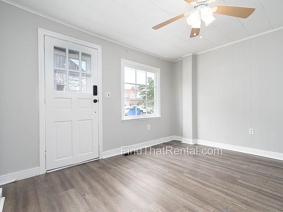 4th image of 136 W Church Ave