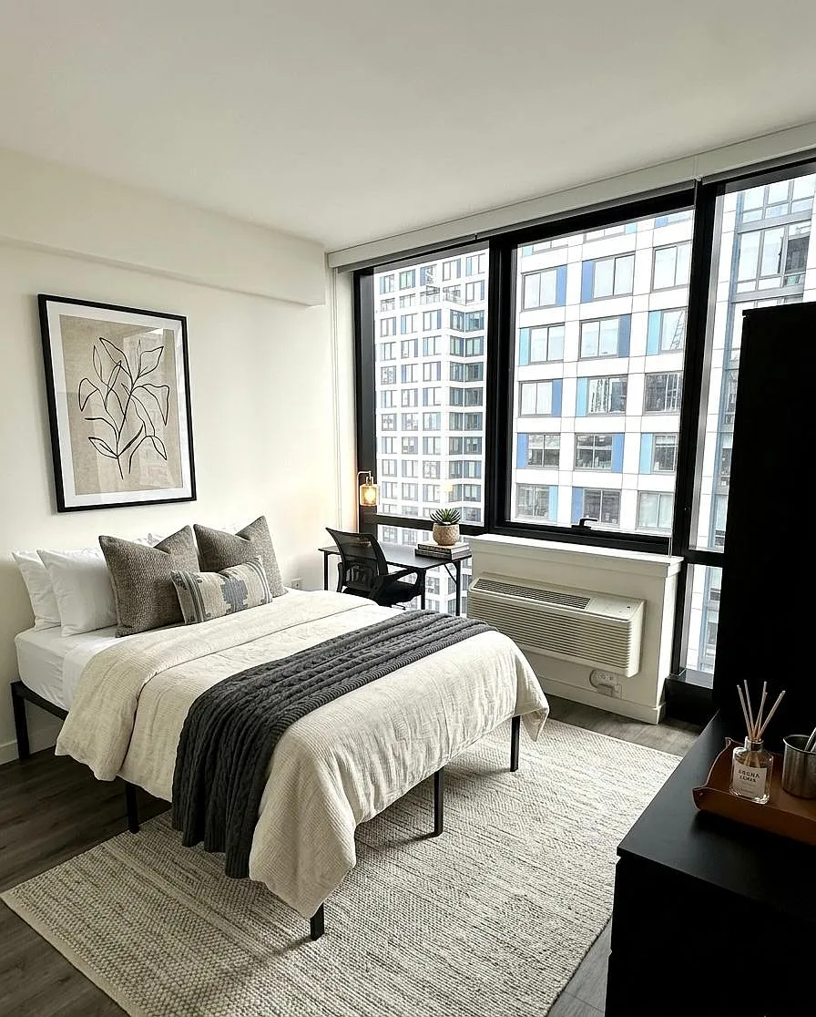 3 bed, $1,500 — Photo 1