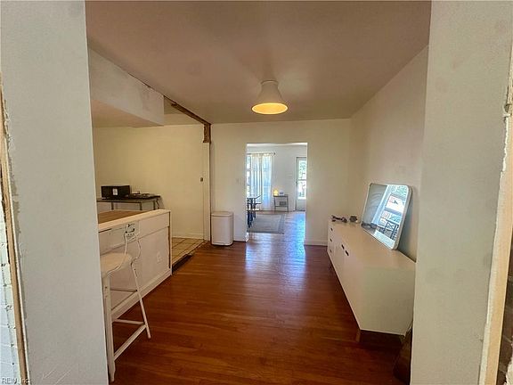 4th image of 6513 Hagueman Dr